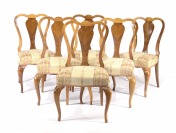 SET OF SIX CHAIRS []