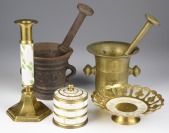 Set of metal objects []