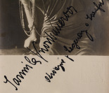 Fotografie von Jarmila Kronbauerová mit Unterschrift [František Drtikol (1883-1961)]